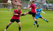 FCA-Fußballerinnen nach 1:0-Heimsieg gegen Pettenbach weiter 4 Punkte voran FCA-Fußballerinnen nach 1:0-Heimsieg gegen Pettenbach weiter 4 Punkte voran