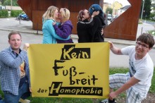 Ist Homosexualität schlimm? - Kein Fußbreit der Homophobie in Vöcklabruck! | Foto: PR