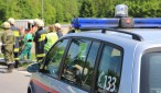 8 Tonnen Ladegut im Kreisverkehr verloren