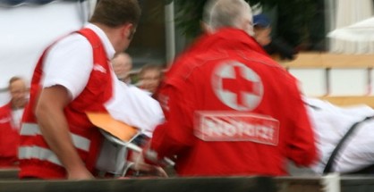 Rotes Kreuz Rettung im Einsatz Rotes Kreuz Rettung im Einsatz
