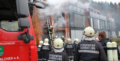 Schörfling: Brand in Luxuswohnanlage am Attersee Schörfling: Brand in Luxuswohnanlage am Attersee
