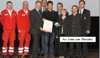 St. Wolfgang: Möbelhaus Schiffer und Sams mit Henry ausgezeichnet St. Wolfgang: Möbelhaus Schiffer und Sams mit Henry ausgezeichnet