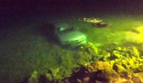 Schörfling: Alkolenkerin landet mit Auto im Attersee Schörfling: Alkolenkerin landet mit Auto im Attersee
