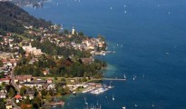 Stündlich an den Attersee - Busverbindung zwischen Attnang-Puchheim und Seewalchen Stündlich an den Attersee - Busverbindung zwischen Attnang-Puchheim und Seewalchen