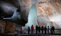 2.000 Gäste beuschten Dachstein-Rieseneishöhle vor neuer Eis-Kulisse | Foto: Schöpf 2.000 Gäste beuschten Dachstein-Rieseneishöhle vor neuer Eis-Kulisse | Foto: Schöpf