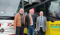 Stern Reisen Wintereder holt Moser und Pilsbacher in den Bus Stern Reisen Wintereder holt Moser und Pilsbacher in den Bus