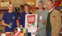 10 Jahre Weltladen Vöcklabruck - Vöcklabrucker FairGnügen 10 Jahre Weltladen Vöcklabruck - Vöcklabrucker FairGnügen