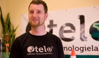 Pfiffiger Ideen-Schleuderer - Stefan Reiter bei TEDx-Konferenz in Linz