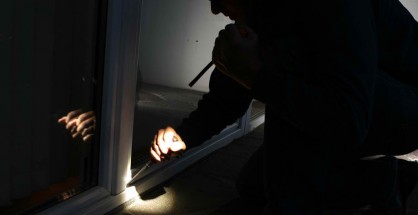 Einbrecher - Polizei im Einsatz, Einbruch in Haus