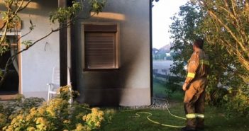 Acht Feuerwehren bei Saunabrand in Abtsdorf im Einsatz