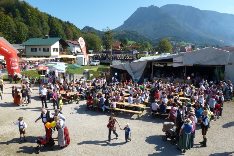 42. Kirtagsbierzelt mit 13. Gewerbeausstellung in St. Agatha