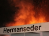 Großbrand in Vöcklabrucker Autohaus Hermanseder