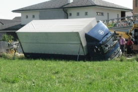 LKW- und Kranbergung in St. Georgen im Attergau LKW- und Kranbergung in St. Georgen im Attergau