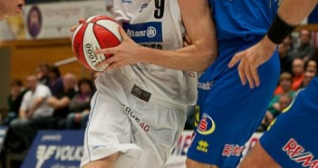 Basketball: Swans festigen ihre Tabellenführung bei den Dukes