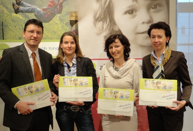 Welt Down Syndrom Tag bringt neue Informationsbox für Eltern von Neugeborenen