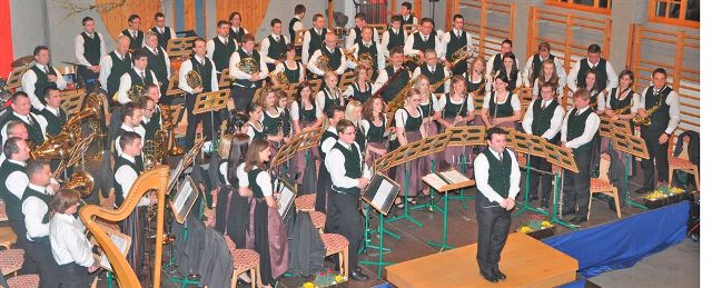 Neukirchen: Fulminantes Frühjahrskonzert des Musikvereines