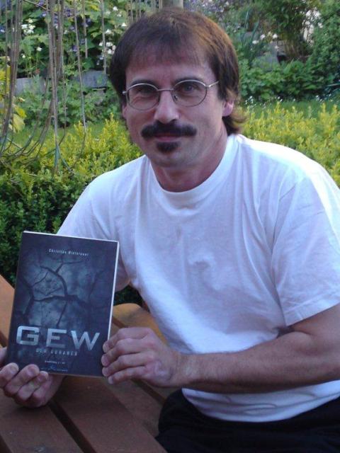 „Ostara – Ein Abend voller Fantasie“ – Polizist Christian Hinterauer auf der Leipziger Buchmesse