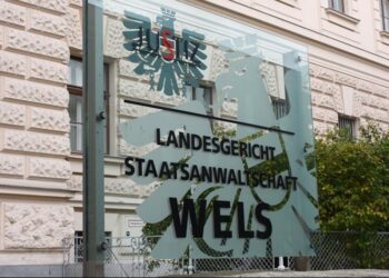 Pinsdorfer Arzt wegen Missbrauchsverdacht vor Gericht