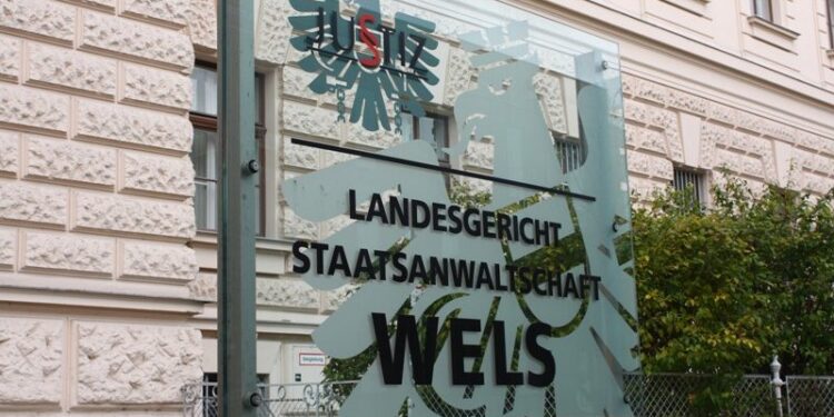 Pinsdorfer Arzt wegen Missbrauchsverdacht vor Gericht