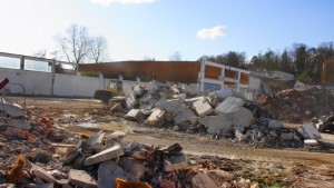 Neue Standortbestimmung - aus Getränkelieferant wird Wohnanlage mit Einkaufsmarkt