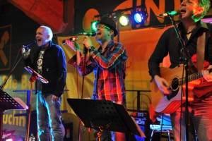 Willy & the poor boys heizten den Besuchern am Spitzberg ordentlich ein