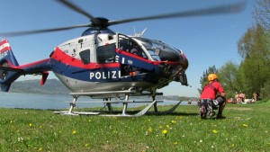 Gmunden: zwei Alpinisten mit Hubschrauber geborgen
