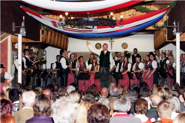 Konzert-Highlight mit TMK "D’Schobastoana" in Steinbach am Attersee