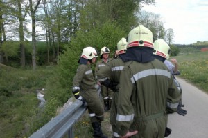 Ohlsdorf: unbekannte Flüssigkeit verunreinigt Grennbach