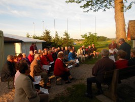 Ritham: Maiandacht bei der Marienkapelle beim Modellflugplatz 2012