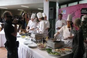 LT1-Schooltour-Team rückte die Tourismusschulen ins Rampenlicht