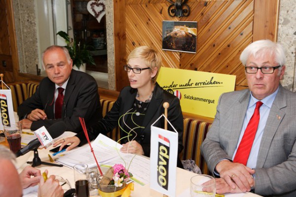 Landesrätin Mag. Doris Hummer zum Thema Energie auf Stipvisite in Gmunden