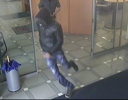 Vöcklabruck: Bankräuber nach Überfall auf Sparkasse verhaftet