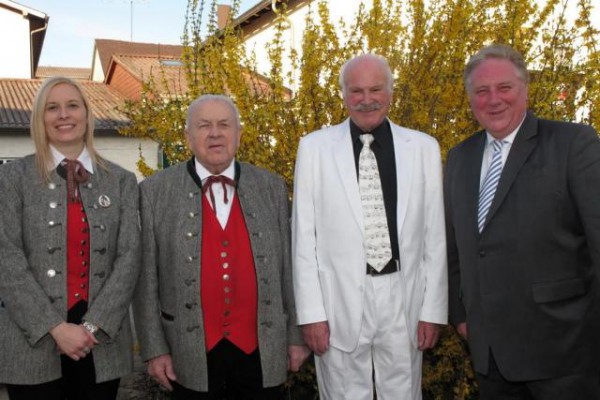 Ehrenkapellmeister Alfred Steinkogler feiert 70. Geburtstag | Foto:Stadtkapelle Gmunden