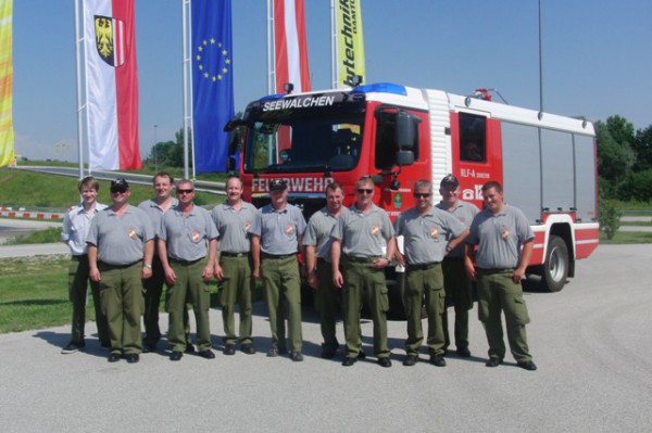 Seewalchen: Feuerwehr bei Einsatzfahrer-Training in Marchtrenk