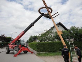 Oberweis: Feuerwehrjugend bekommt Scheck überreicht