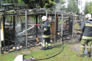 Wohnwagen auf Campingplatz abgebrannt - 35.000 Euro Schaden