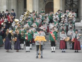 MV Pinsdorf und die Marktmusik Scharnstein-Redtenbacher beim 33. Blasmusikfest in Wien