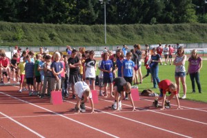 Neuer Teilnehmerrekord bei Vöcklabrucker Stadtschulmeisterschaften