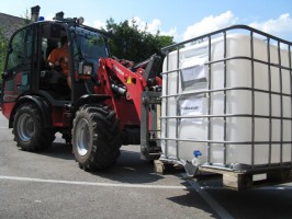 Trinkwasser-Notversorgung in Bad Goisern - Feuerwehr im Dauereinsatz