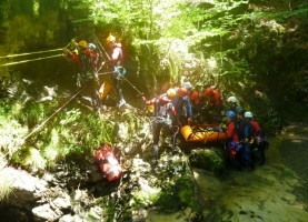 Wildwassertraining für Berg- und Wasserrettung in Bad Ischl