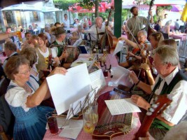"Wochenteil`n" der Turnermusi im Gasthof Hois`n