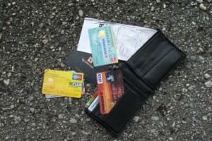 80-Jährigem 2400 Euro aus Geldtasche gestohlen