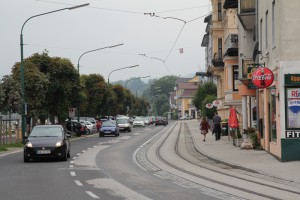 Gmunden: Straßensperre durch Bauarbeiten auf der B120 im Bereich "Esplanade"
