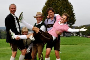 Gabi Ninols Dirndl- & Bua-Golftrophy in Kirchham