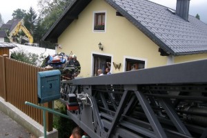 Bad Ischl: Feuerwehr unterstützt Rettungseinsatz