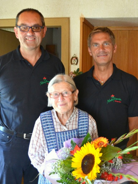 Naturfreunde Gmunden gratulierten Maria Horak zum 90er