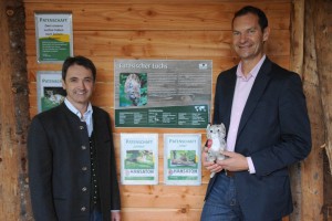 Hansaton übernimmt Patenschaft für zwei Luchse im Wildpark Grünau