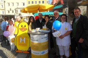 Hilfswerk-Infobus macht Station in Gmunden