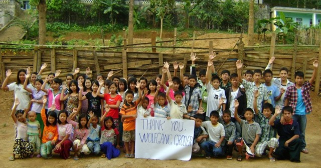 Kürbisaktion brachte 1000 Euro für das Waisenhaus "Traunsee" in Burma
