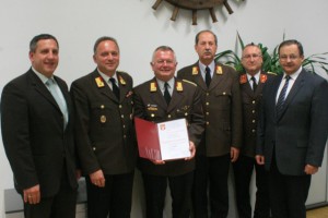 Hohe Auszeichnung für Brandrat Christian Huemer